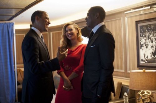 pussypoppinlikepopcorn:beyhive1992:….Black people can never be congress men