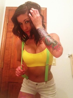 womenwithtatoos:  Girls with tattoos http://bit.ly/1bp7xQg