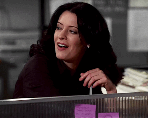"Ew! 'Halloween Honey'? Now I'm Creeped Out."EMILY PRENTISS In CRIMINAL MINDS 3x07 | About Face