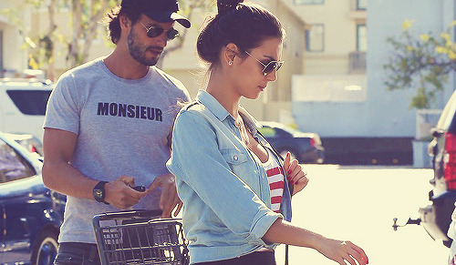 love-lancellar:  puta que pariu muito lindo esses dois ♥.♥ 