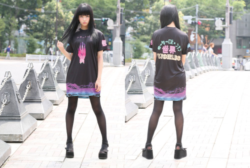 gyaru-coordinates:  galaxxxy-jp:  http://www.joe-inter.co.jp/galaxxxy/porterrobinson/   Since the last question was a good transistion.Galaxxxy x Porter Robinson