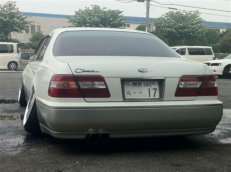 Royal Autos Swagg