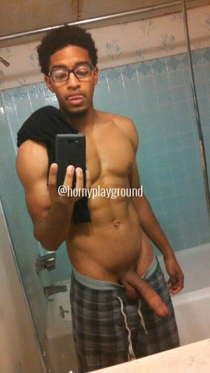 marcussnow69:  bait4days:  hornyplayground:  Request.. Glasses + a long dick 😻💦