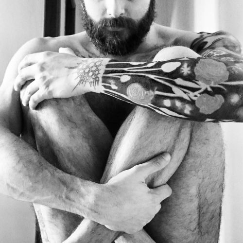 beardburnme:  “” by @naldomori on Instagram http://ift.tt/1F7A3GI
