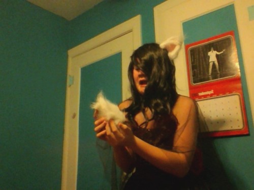 ro-taniah:spookydia:A mix of pictures of the dress at a better angle and me being stupid and immatur
