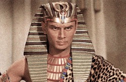 loverofbeauty*Yul Brynner in Cecil B. De