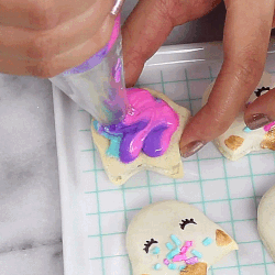 glitteringstardust:  ･:*:･ﾟ★ Mini Unicorn Macarons  ｡･:*:･ﾟ★ 