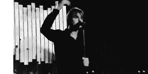 disconnectedoftheworld: I don’t wanna be old and sleep alone An empty house is not a home