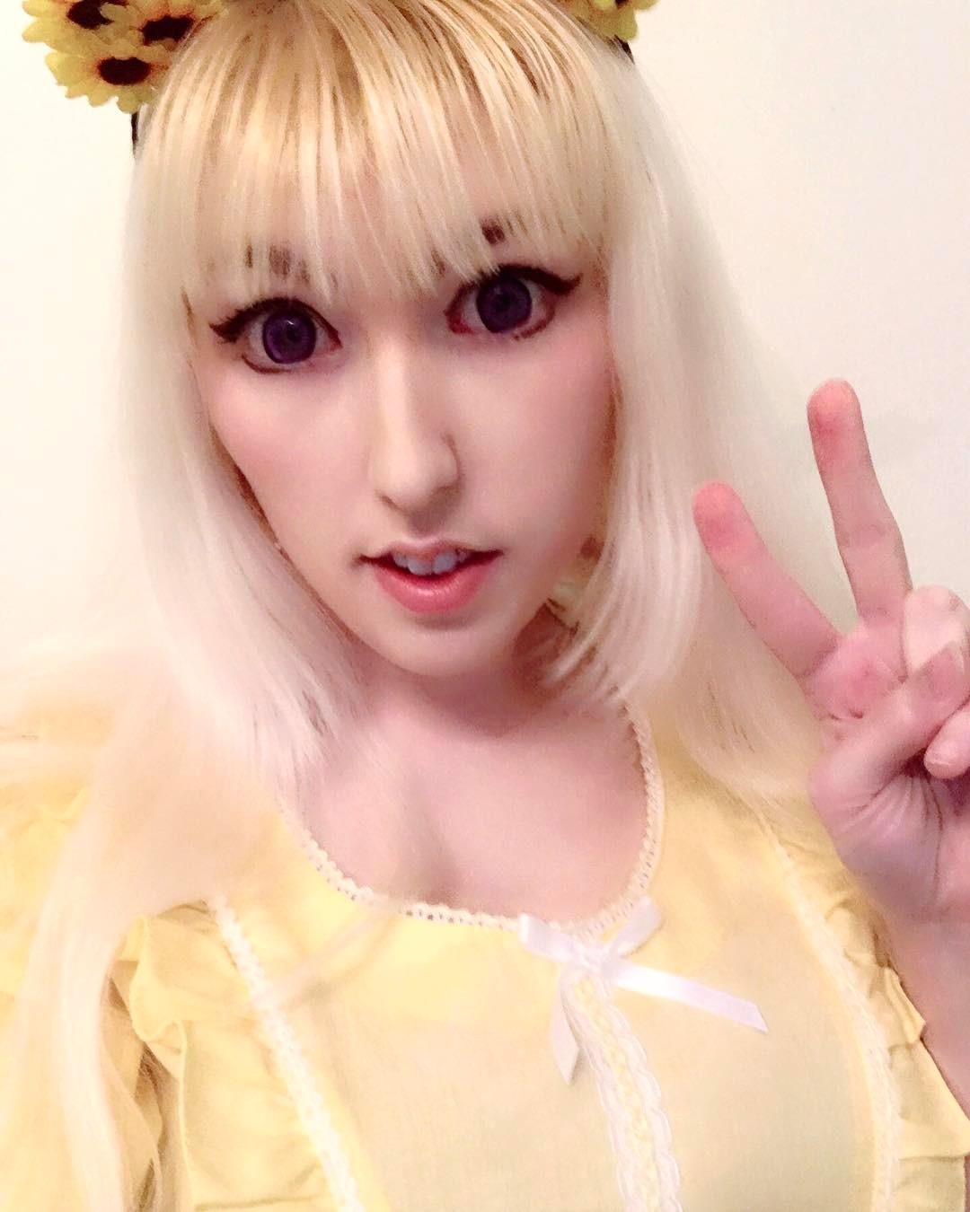 serukijp:I’m about to stream! Follow me on Twitch to be notified of any time that