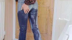 thedailywet:  Shiny Shiny Jeans!