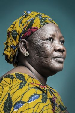 badass-bharat-deafmuslim-artista:  darksilenceinsuburbia:  Joana Choumali Hââbre, the last generation 1. Ms. Djeneba : ” I used to like my scars; they were beautiful. We used to brag about them. But, now, in the city, it is definitely out of fashion.”