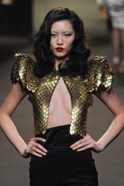 frackoviak:ALEXANDRE VAUTHIER COUTURE SPRING 2011 | LIU WEN