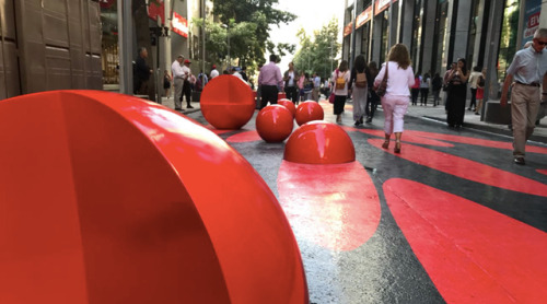 vidamalgastada:Paseo Bandera - Santiago, ChileArtista Dasic Fernández