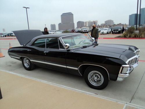 buttercakesandteacafe: jblatherings: THERE WAS AN IMPALA PARKED OUTSIDE! *SOBS* That looks like Bobb