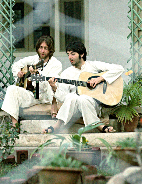 pivoinesque: john and paul in rishikesh, india (1968) by paul saltzman PAUL SALTZMAN REMEMBERS:&ldqu