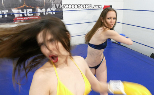Madison strikes back, and what a hit!htmwrestling.com/boxing/madison-vs-ziva-bikini-boxing