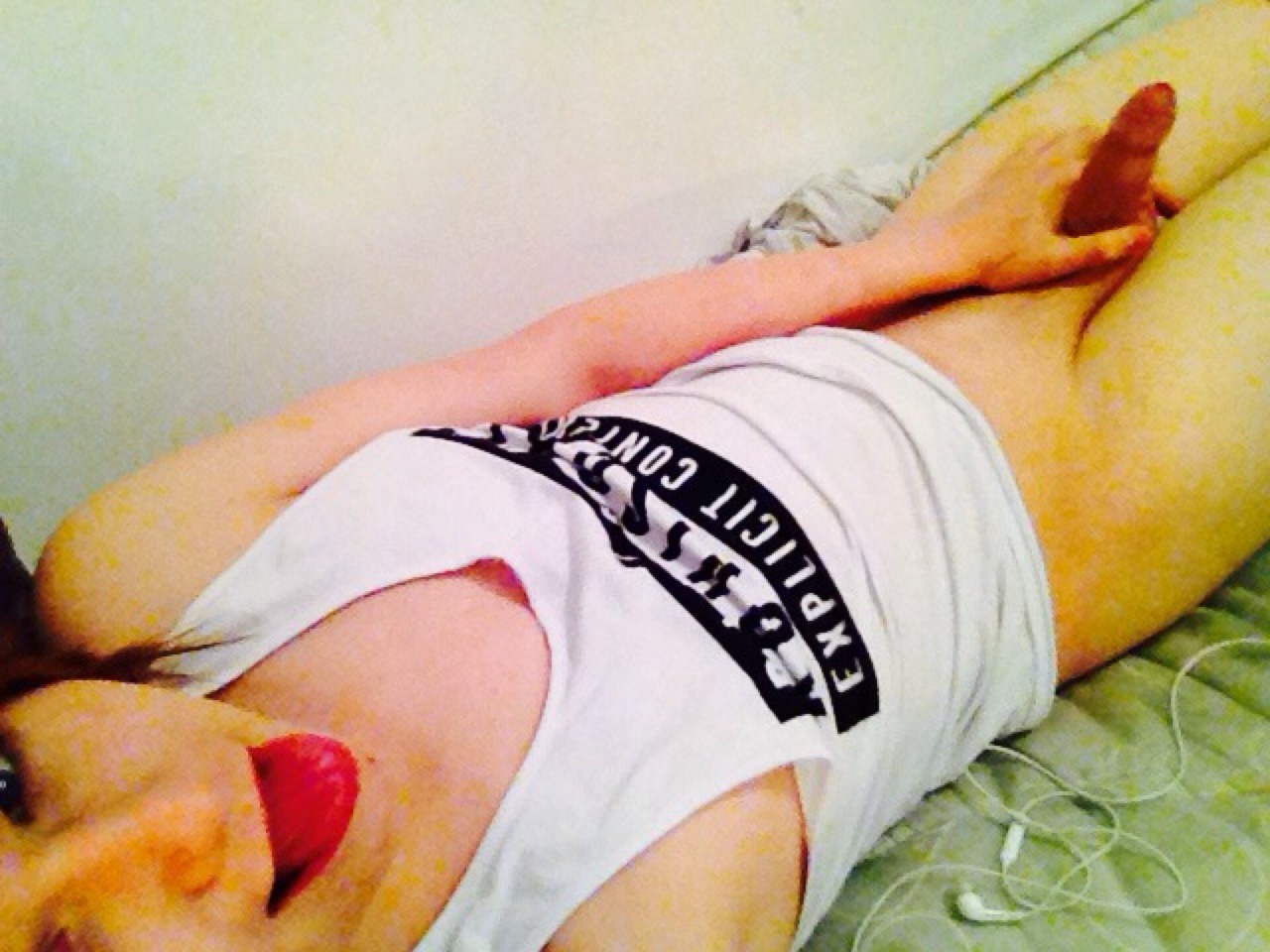 littlefurryfemboy:  Horny little femboi 👅