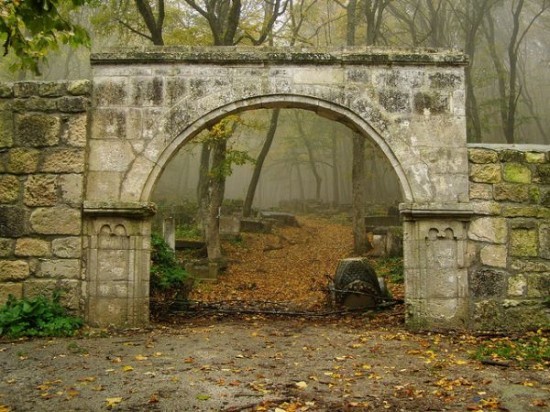 madmothmiko:  Karaite Cemetery (Crimea)  Hidden in wooded Iosofatova Valley near