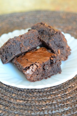 ilovedessert:  Triple Chocolate Brownies  Oh, Maker.  Yes!