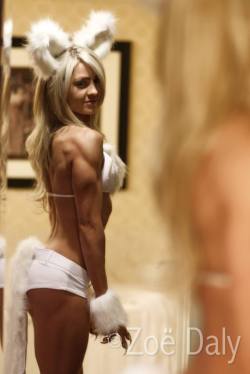 femalebodybuilding:  zoe daly 