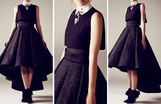 fashion-runways:ASHI STUDIO Couture Fall/Winter 2015