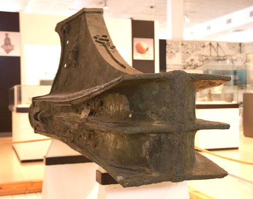 archaicwonder:Greek Bronze Warship Ram,  C. 530-270 BCThis was recovered from the sea near Atli