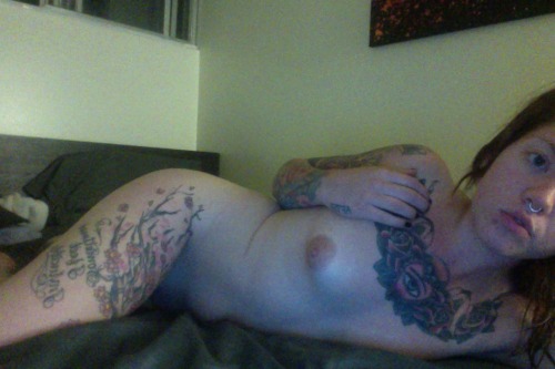 getsuswet:  Happy topless tuesday xoplease-sir-harder.tumblr.com