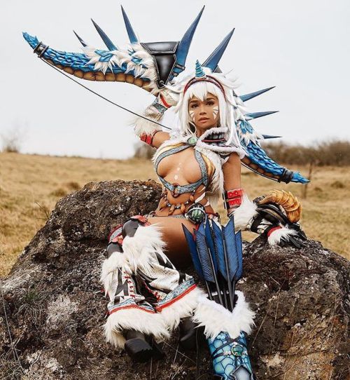 chickcosplay:monster hunter world cosplay by nami swan… Get hottest cosplays and sexy cosplay