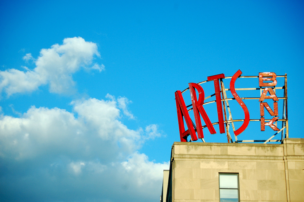 ストックイラストのアートバンクは ジャニーズ関連会社のアートバンクとは無関係でした かたログ