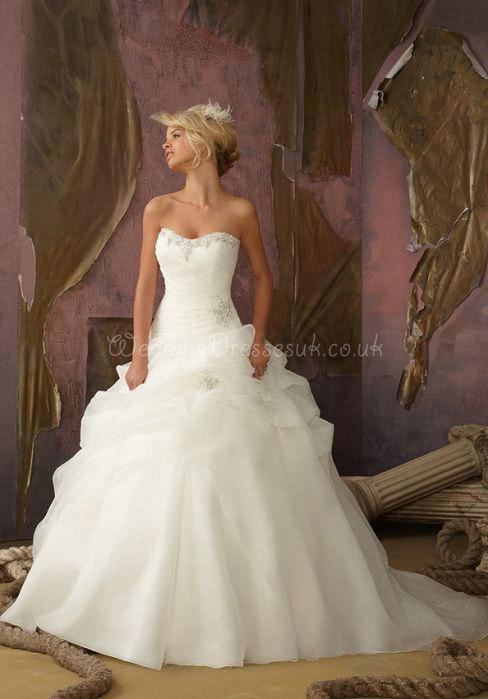 Organza Ball Gown Strapless With Picks Up And Beads Floor-length Wedding Dress