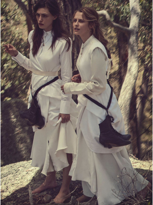 classicmodels:Teresa Palmer And Phoebe Tonkin By Will Davidson For Vogue Australia March 2015