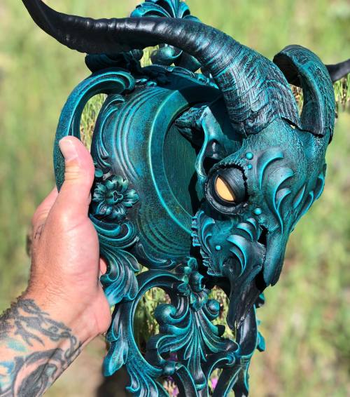 ex0skeletal-undead:Spanish goat skull sculpture by Chris Haas This artist on Instagram