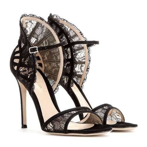 High Heels Blog wantering-blog: Black Lace Beauty  Gianvito Rossi Suede… via Tumblr