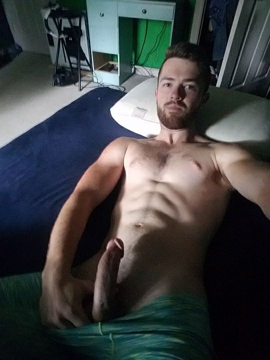Tatts & Beards & Sex, Oh My!!