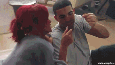 Drake and Rihanna are officially dating 