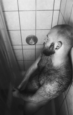 Follow my two hairy men blogs:http://sambrcln.tumblr.comhttp://hairysex.tumblr.com