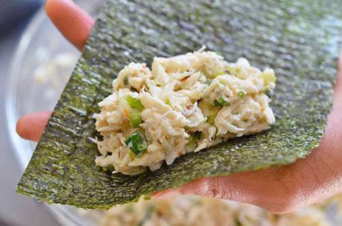 foodffs:  CRAB + AVOCADO TEMAKI Really nice recipes. Every hour.