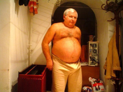 ohhhmydad:  Mature Daddy Cams, is 100% FREEMore Hot daddies and grandpas…visit REAL DADDIES over 550.000.- exclusive pics.