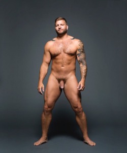 bigredatl:  pussyonfire:  Colby Jansenhttp://pussyonfire.tumblr.com/archive  Just sexy and hot