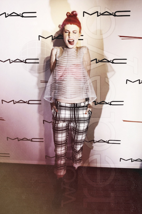 istillloveparamore:  im so proud omg 