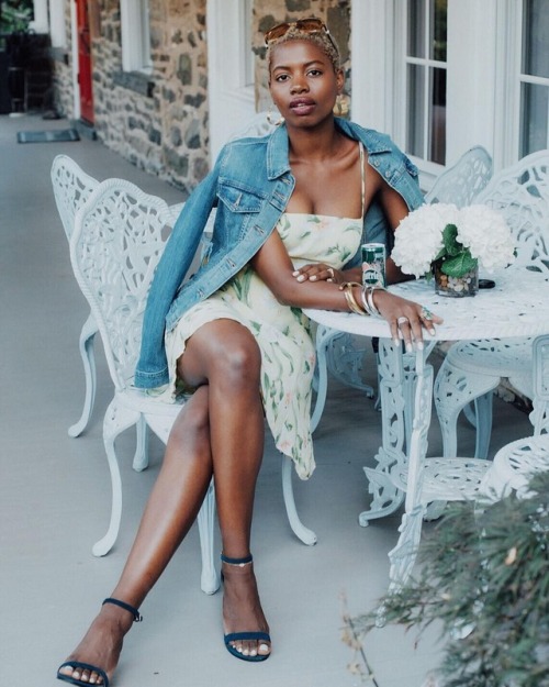 brownnesscrew: www.instagram.com/findingpaola Click here to follow BrownnessCrew on Tumblr a