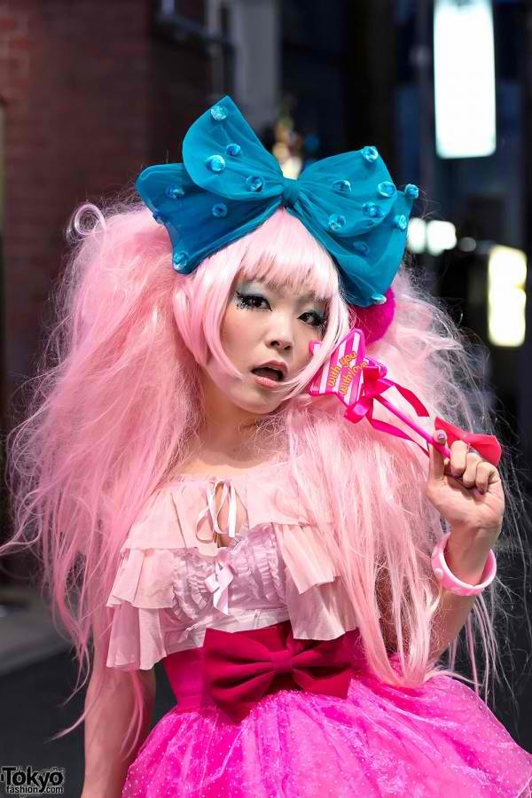 karznightray:  Vivid Vi Vrant Eyelash Designer’s Pretty Pink Harajuku Style   