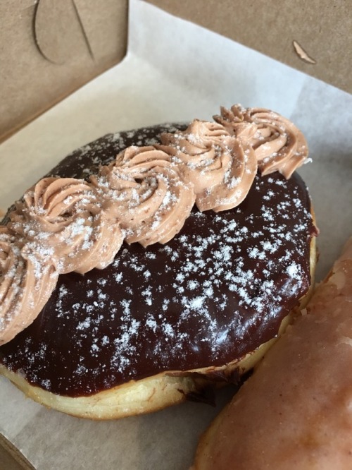 donuticon: Close up of the buche de Noel donut. The filling was chocolate mousse. Chocolate everythi