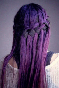my-haircuts:  Purple dyed hair … see more long hair styles. 