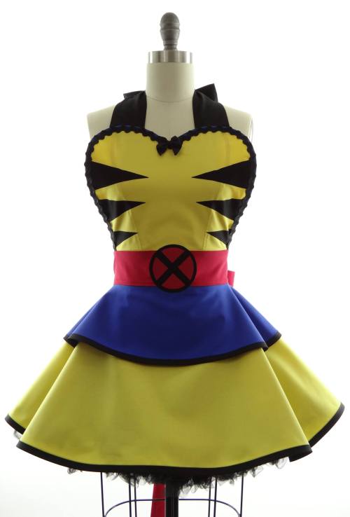 fortheloveoftrenchcoats:sexloveandnerdystuff: geekpinata:Adorable geeky aprons from Bambino Amore.Sp