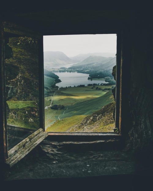 wanderloco: Room with a View Buttermere  | adamfirman
