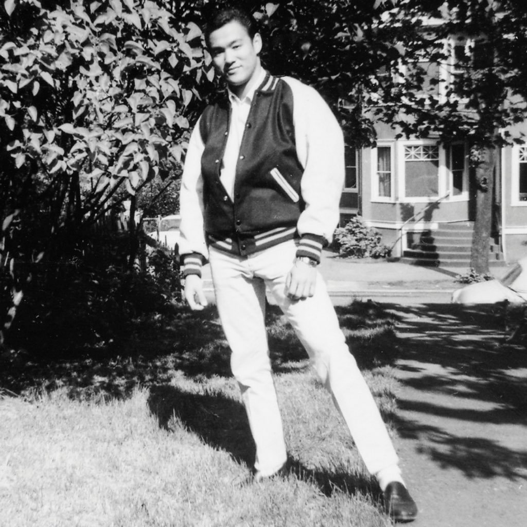severelyfuturisticharmony:  The Rare Photos of Bruce Lee   Best&amp;Professional