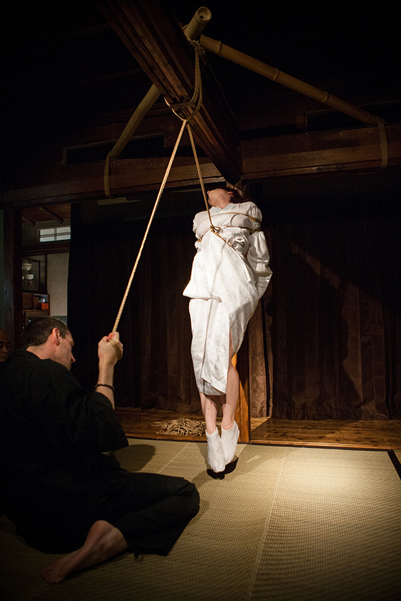 kinbakuluxuria:  Duo with Naka Akira at Naka Nawa Kai Tokyo.Rope Naka Akira and Wildties.