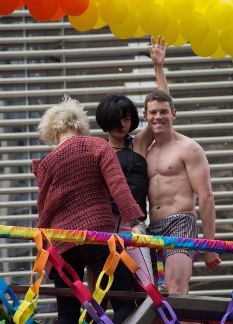 akamatthewmurdock:  SENSE8 Cast filming at the Parada do Orgulho LGBT in São Paulo,