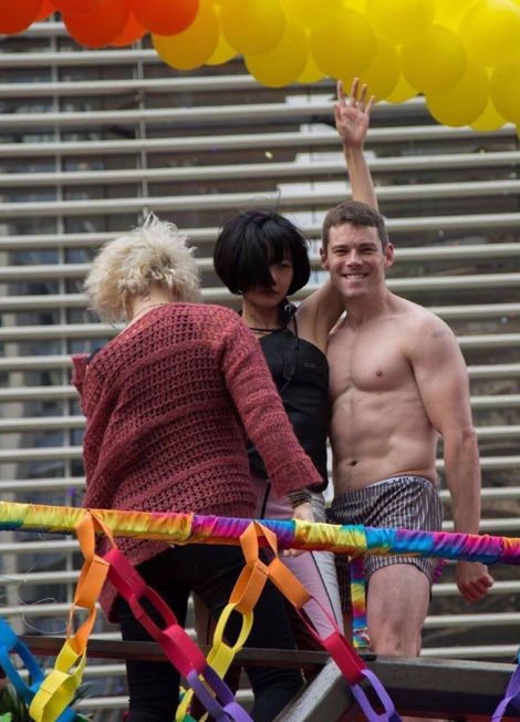 redstar8:  manicpixiedreamsquatch: akamatthewmurdock: SENSE8 Cast filming at the Parada do Orgulho LGBT in São Paulo, Brazil  This is the gayest most sex positive show ever and I love it.   Miss this show sux it’s over